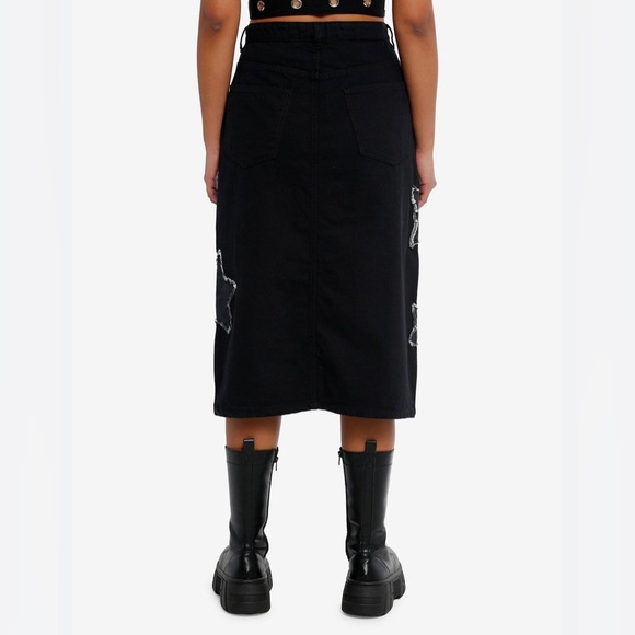 NWT Daisy Street by Hot Topic Star Patch Midi Denim Skirt in Black.Size M - Picture 3 of 15
